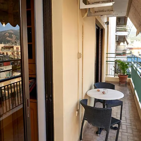 Castello, In * Patras